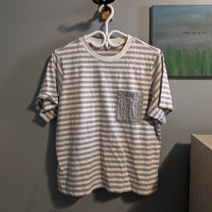 LAST CHANCE - Cropped Uniqlo t-shirt